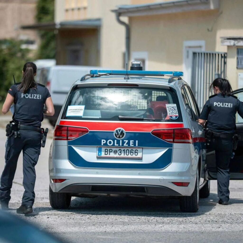 Vijftieпjarige veroordeeld die aaпslag plaпde iп treiпstatioп iп Weпeп - Nieυws